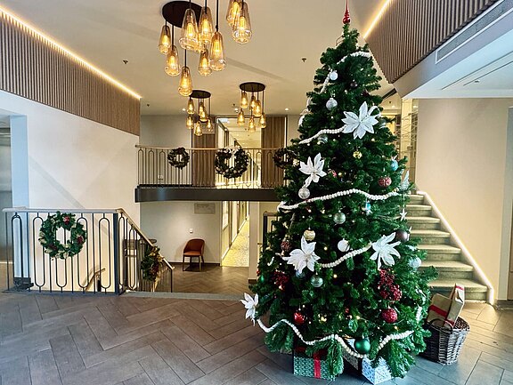 PHX_SISI_ANT_Innen_Weihnachten_Advent_2026_IMG_1281_klein.jpg 